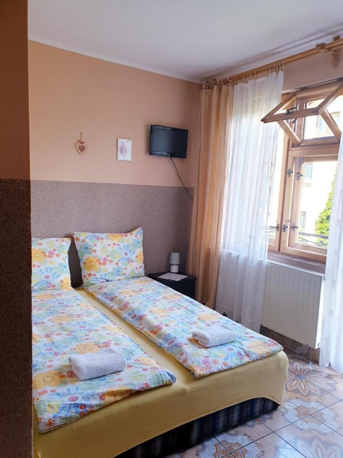 Dom Wczasowy Goral Hotel Wegierska Gorka Exterior photo